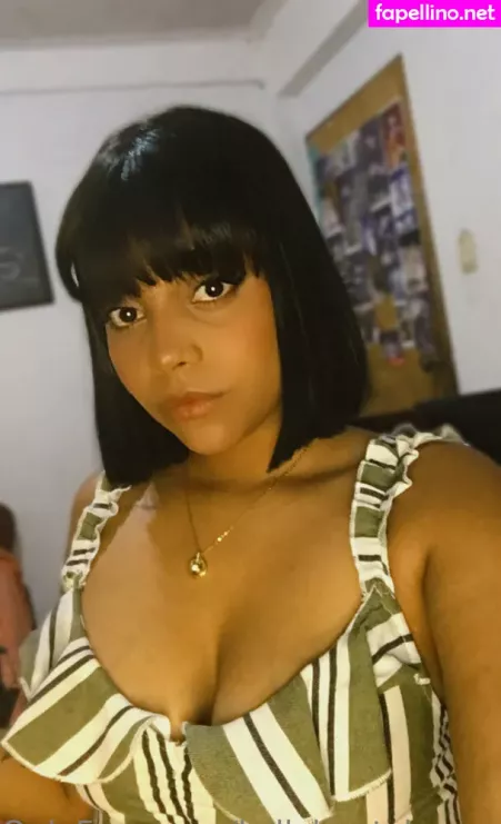 Kellybootybrown OnlyFans Thumbnail #i9LC6qUtpn