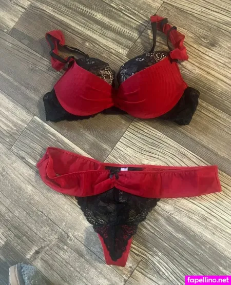 Kellylilred OnlyFans Thumbnail #CRSVkRN3Y6