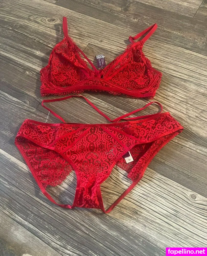 kellllyreid, kellylilred Nude Leaked OnlyFans Photo #Ep65U0OtoB