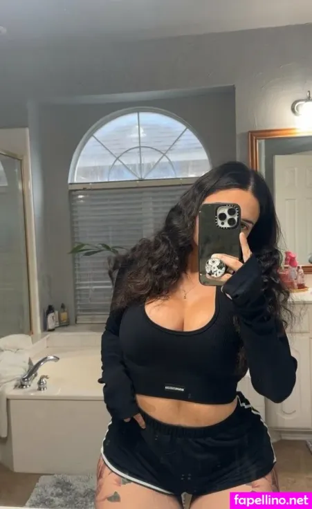Kellymariev 8 OnlyFans Thumbnail #HChVjPVc1O