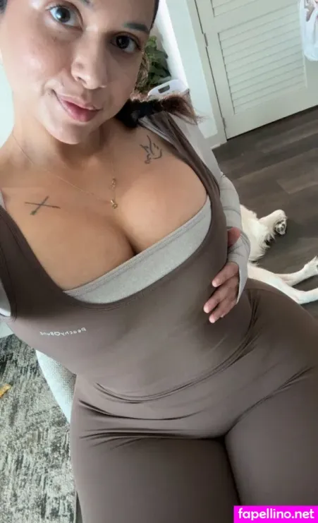 Kellymariev 8 OnlyFans Thumbnail #X4HaddpnMW