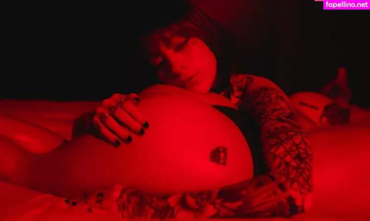 Kellymedonly OnlyFans Thumbnail #YgyOTIPN63