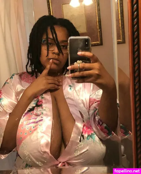 Kellymoonstone OnlyFans Thumbnail #Mh0Jl1oS7U