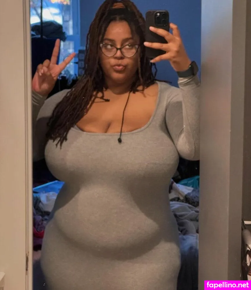 Afr0dyte, kellymoonstone, kyelloscuro Nude Leaked OnlyFans Photo #O8all7t3v4