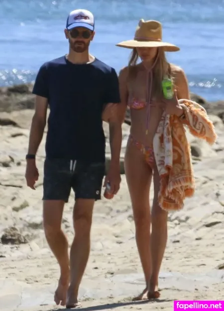 Kellyrohrbach OnlyFans Thumbnail #L85o6lan36