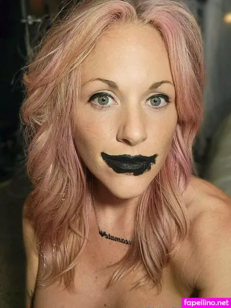 Kellystylestx OnlyFans Thumbnail #LV9IFxDlQ4