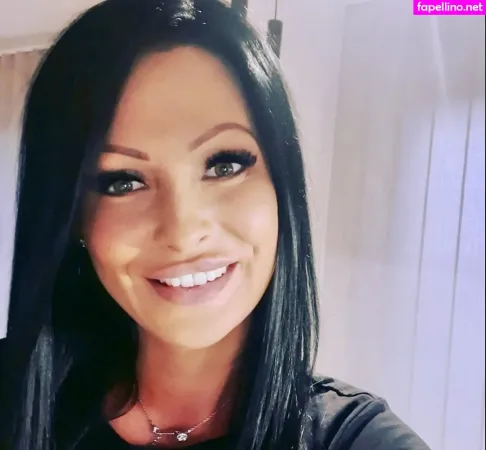 Kellyvictoria OnlyFans Thumbnail #jjA7ZHukhh