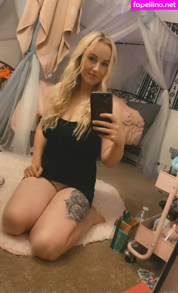kellymichelleox, kellyxoxo85 Nude Leaked OnlyFans Photo #blMbht6F8g