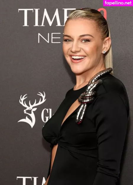 Kelsea Ballerini OnlyFans Thumbnail #8IKLy4sQkH