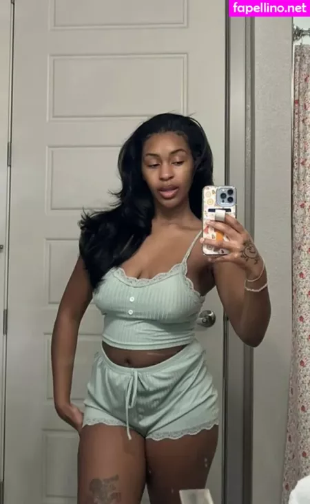 Kelsei Queen OnlyFans Thumbnail #l3rukukUf7