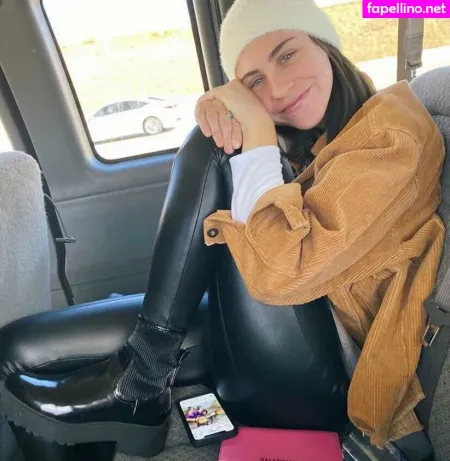 Kelsey Kreppel OnlyFans Thumbnail #lE9ZzPTmBa