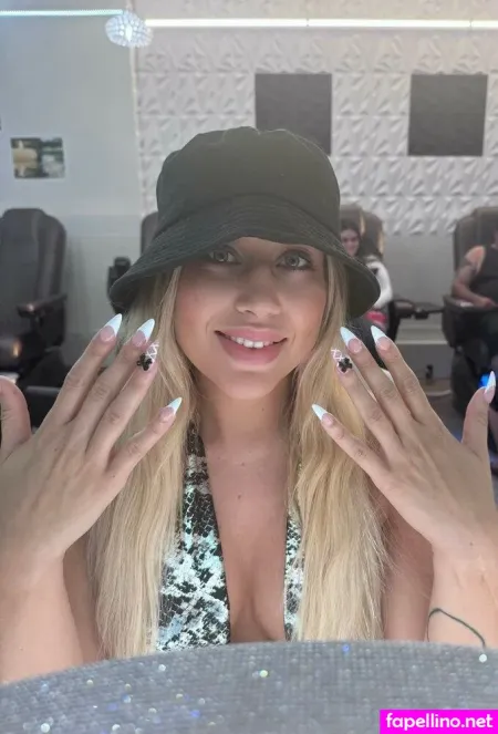 Kelsey Schiel OnlyFans Thumbnail #8LzKGcIM7p