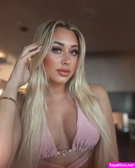 Kelsey Schiel OnlyFans Thumbnail #dBFaEbTpAm