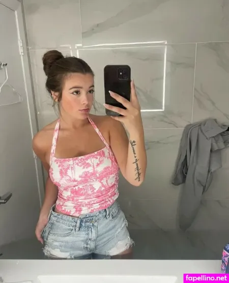 Kelsiebarnard Main Profile Photo