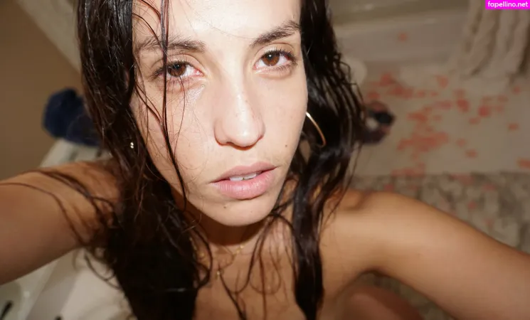 Kelsimonroeofficial OnlyFans Thumbnail #Wu35QZyjks