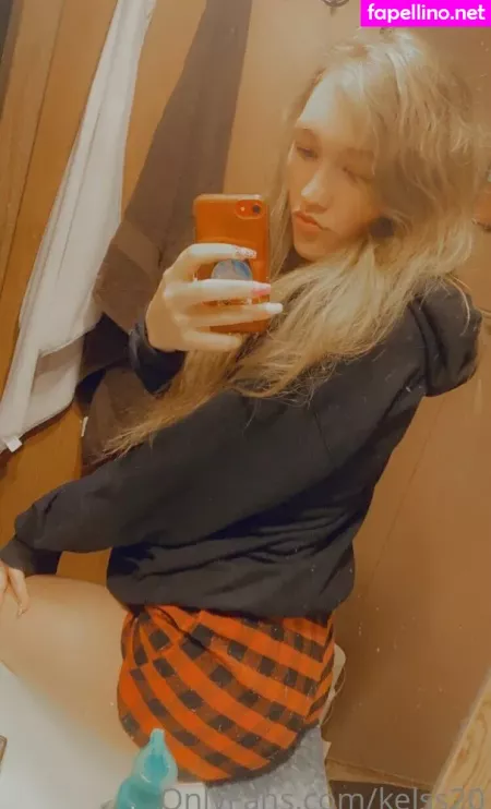 Kelss20 OnlyFans Thumbnail #EhKXOMFvMt