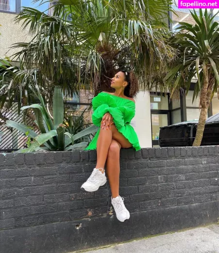 Kemi Rodgers OnlyFans Thumbnail #3Vy7jfTg1B