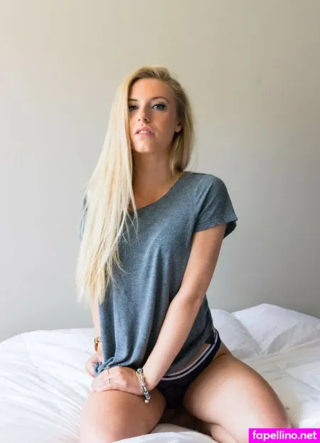 Kenadiem OnlyFans Thumbnail #fVl2TrUnz4