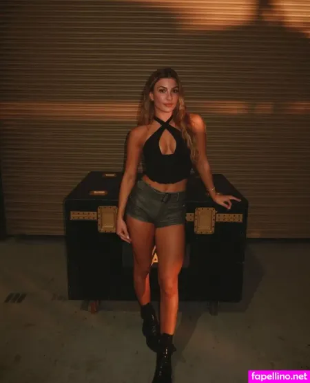 Kendal Grey OnlyFans Thumbnail #fTTPVb6EN9