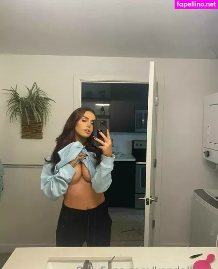 Kendalklein 2 OnlyFans Thumbnail #0UoEGJG3Hz