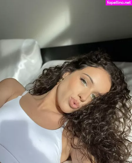 Kendall Jaynee OnlyFans Thumbnail #ZiYREvNXWs