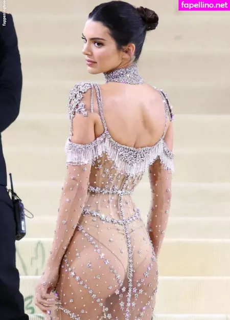 Kendall Jenner OnlyFans Thumbnail #GmmanOG9Bx