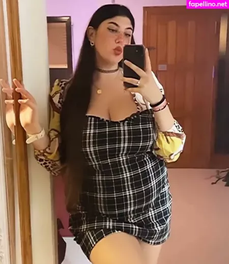 Kendall Navarro OnlyFans Thumbnail #Pxa6Z7d8fm