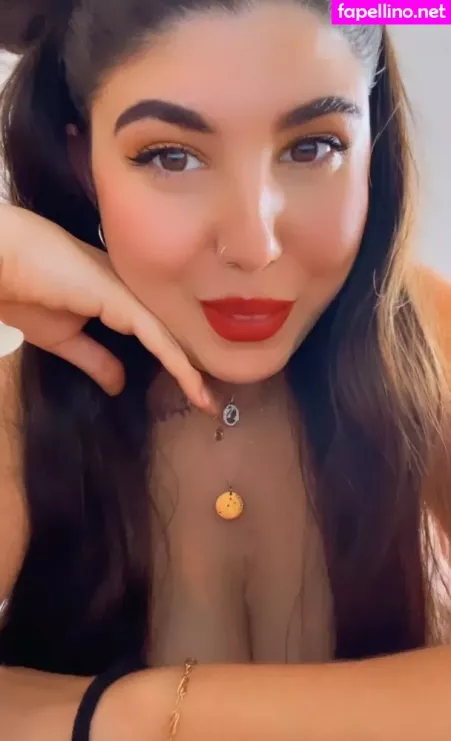 Kendall Navarro OnlyFans Thumbnail #QpHtA7VAQI