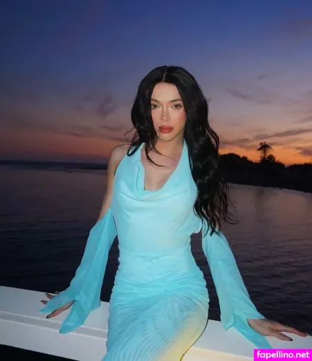 Kendall Raindrop OnlyFans Thumbnail #Y8YJYkORp7