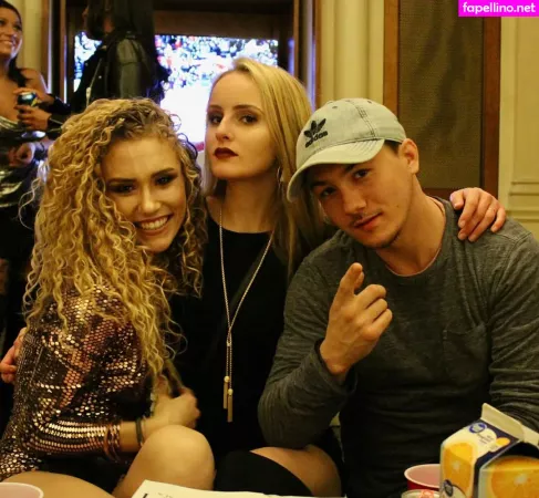 Kendall Ripetta OnlyFans Thumbnail #5Y4ydKzVPR