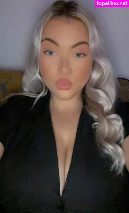 Kendall Rowan OnlyFans Thumbnail #qjFRK6oVVv