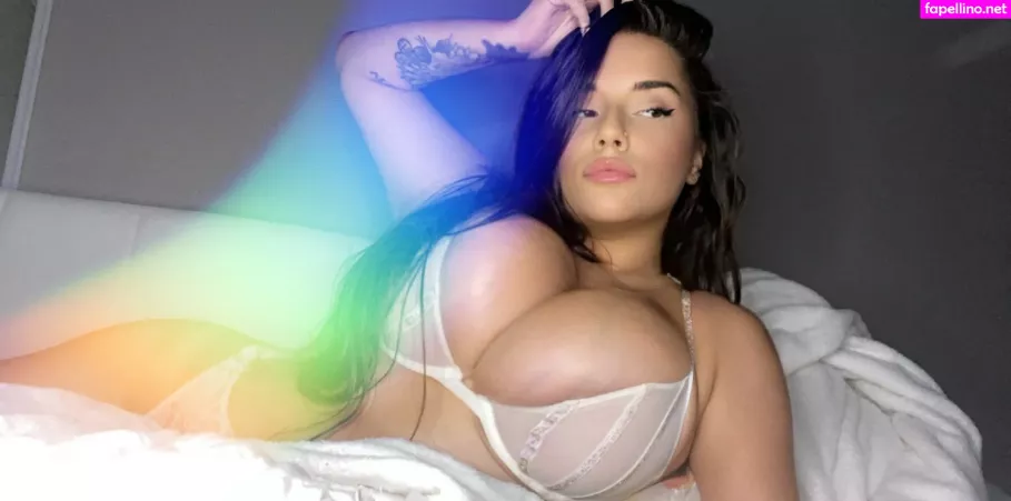 Kendall Saintmadre OnlyFans Thumbnail #G2ZMJZ3UYu