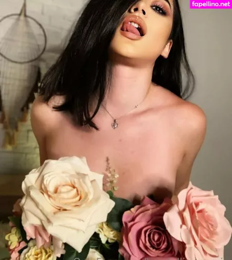 Kendalljennervip OnlyFans Thumbnail #EP2XOUy52n