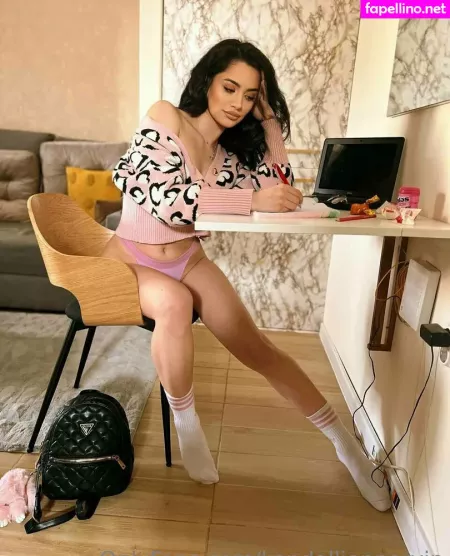 Kendalljennervip OnlyFans Thumbnail #nDoUA6F47E