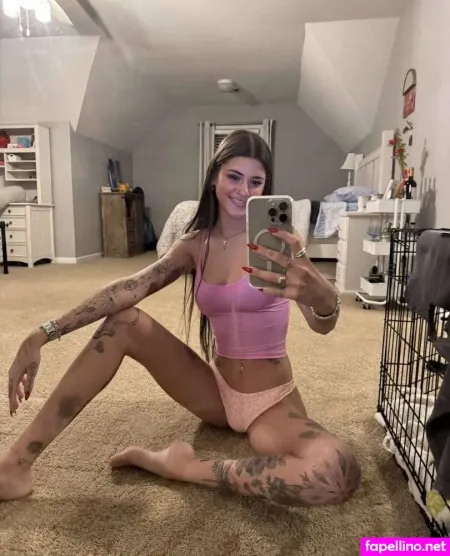 Kendeeznutz 1 OnlyFans Thumbnail #r2MBk6LuYO