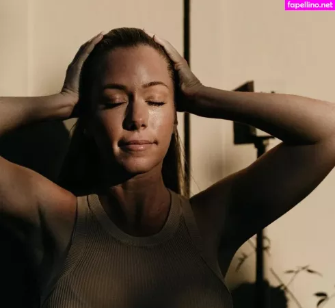 Kendra Wilkinson OnlyFans Thumbnail #Ld67Qzu2AW