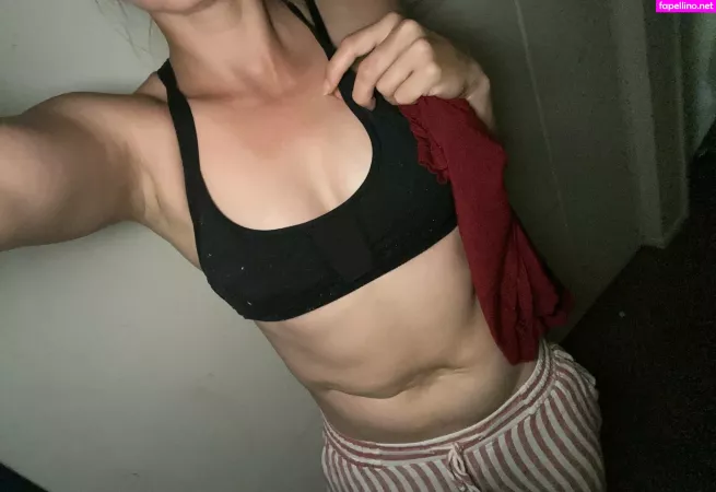 Kendraheaux OnlyFans Thumbnail #f9gjftGqpX