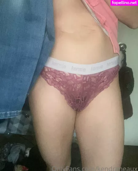 Kendraheaux OnlyFans Thumbnail #mAD6eOFkrH