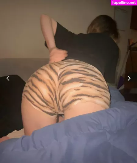 Kenna Bates 1 OnlyFans Thumbnail #l2JwMDs8Ef