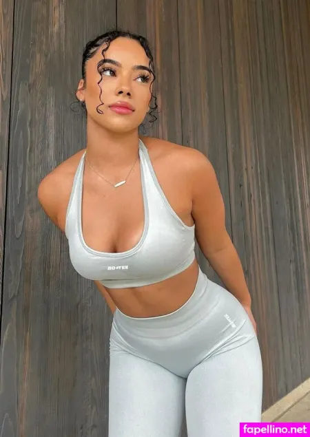 Kennedy Bonham OnlyFans Thumbnail #XBl040Y8U1
