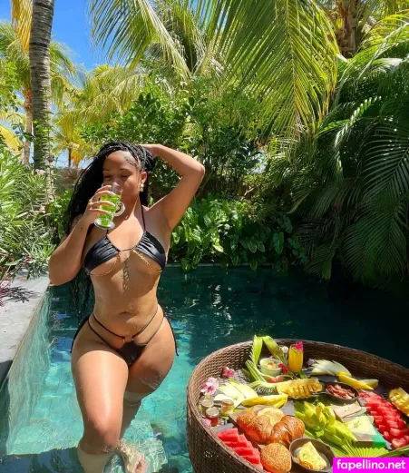 Kennedy Cymone OnlyFans Thumbnail #8xYul4eSkl