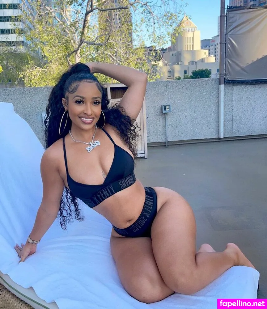 simplykennedy_ Nude Leaked OnlyFans Photo #drVD3obzbU