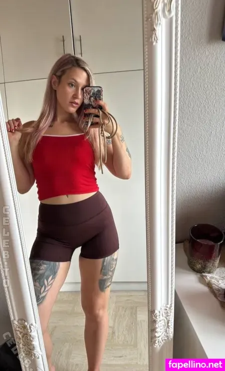 Kennt Jemand Den Of Von Its Anna Mink OnlyFans Thumbnail #cKxvDTnk23