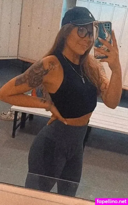 Kennt Jemand Saskia S Xoxo OnlyFans Thumbnail #rtyPV6yaRM