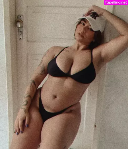 Kennya Raposo OnlyFans Thumbnail #E6ct4UcYyP