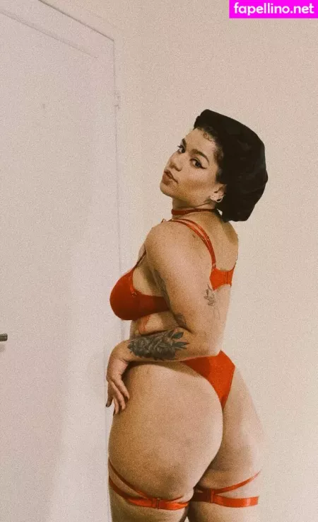 Kennya Raposo OnlyFans Thumbnail #ZY1e9VVWql