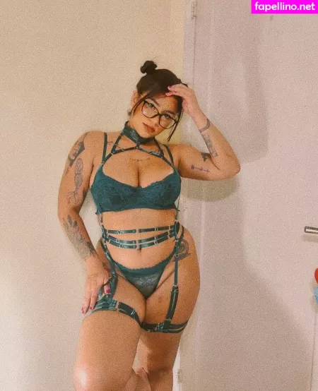 Kennya Raposo OnlyFans Thumbnail #t2w0JaS7W8