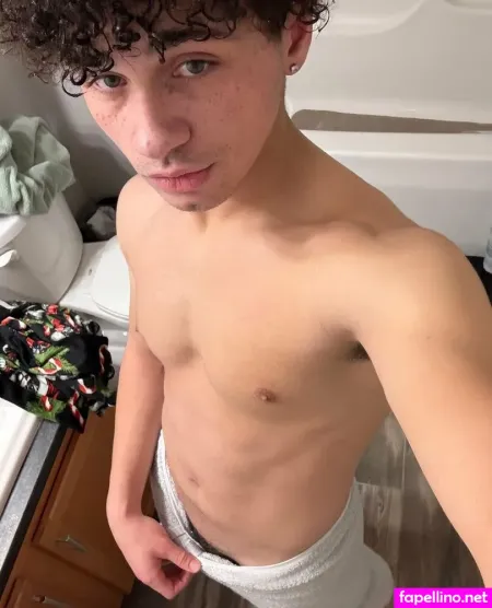 Kenslife89 OnlyFans Thumbnail #Afy8N8yyAd