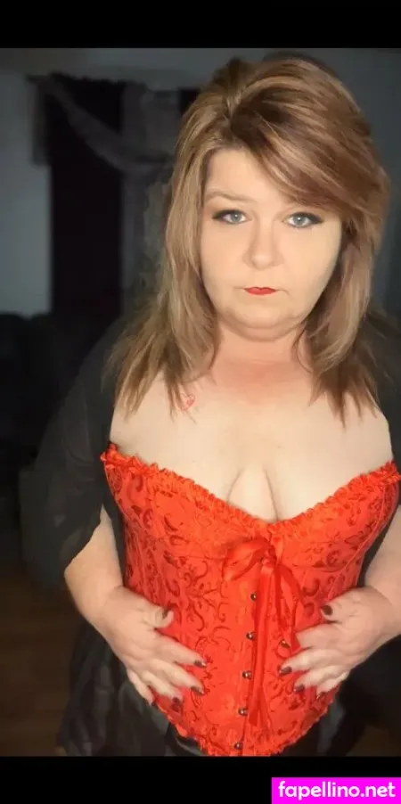 Kentuckywoman502 OnlyFans Thumbnail #IeyiVThIdt