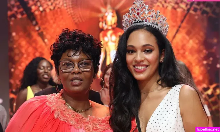 Kenza Ameloot OnlyFans Thumbnail #jA7e0j8Iq4